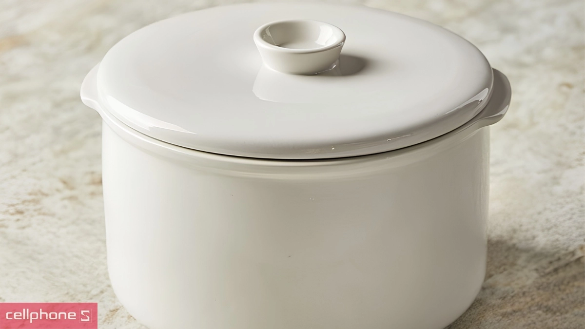 Thố sứ dung tích lớn của Nồi nấu chậm 1.6L Bear SB-NNC16