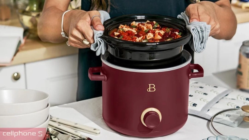 Nồi nấu chậm có đặc điểm gì nổi bật?