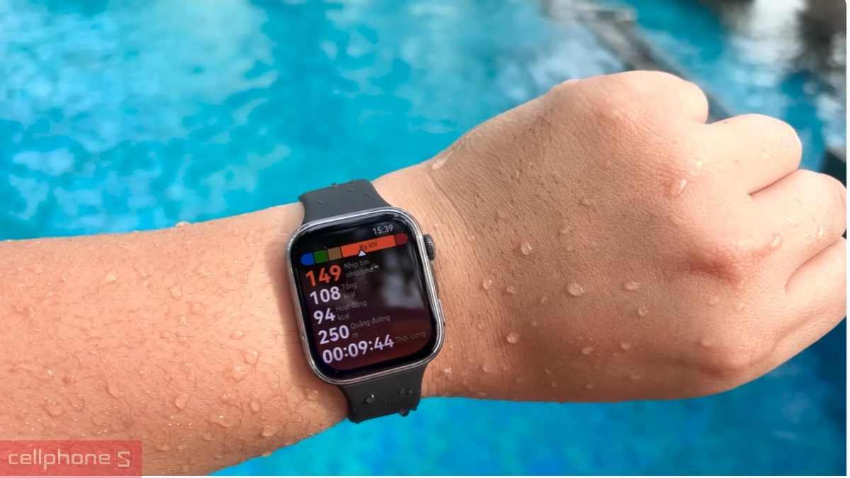 Đi bơi với HUAWEI Watch Fit 4