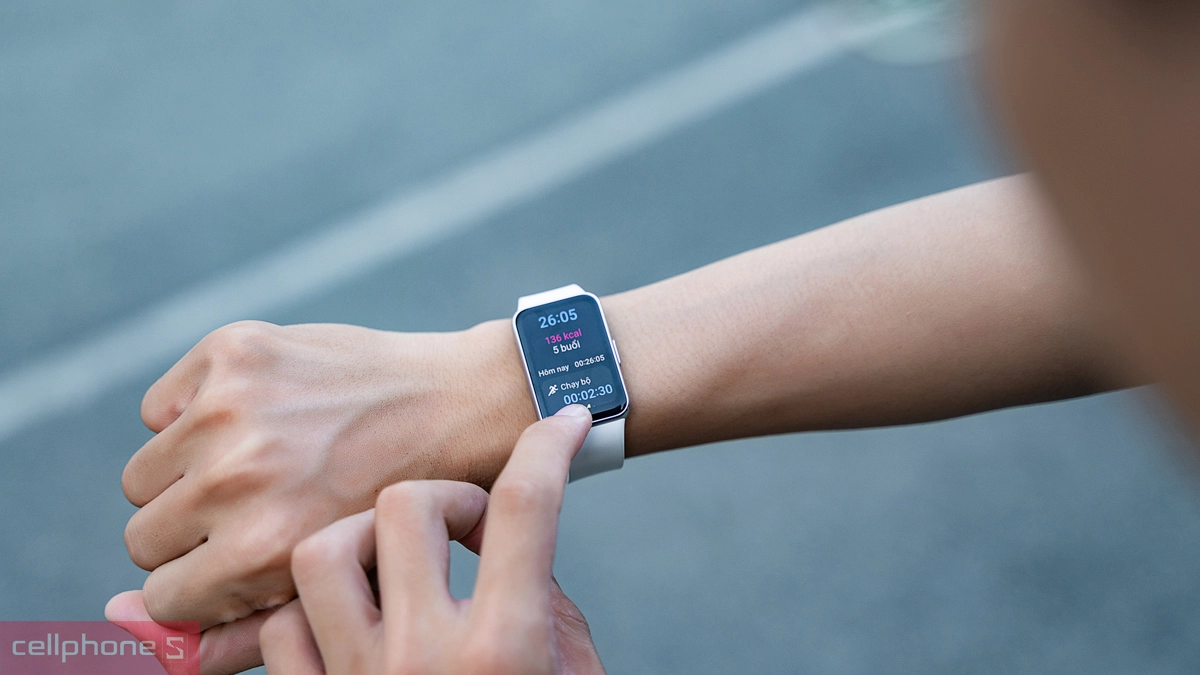 Giao diện sử dụng của vòng tay Samsung Galaxy Fit3