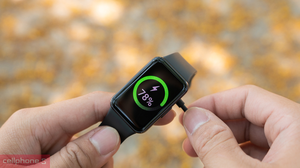 Samsung Galaxy Fit3 sở hữu viên pin 208mAh