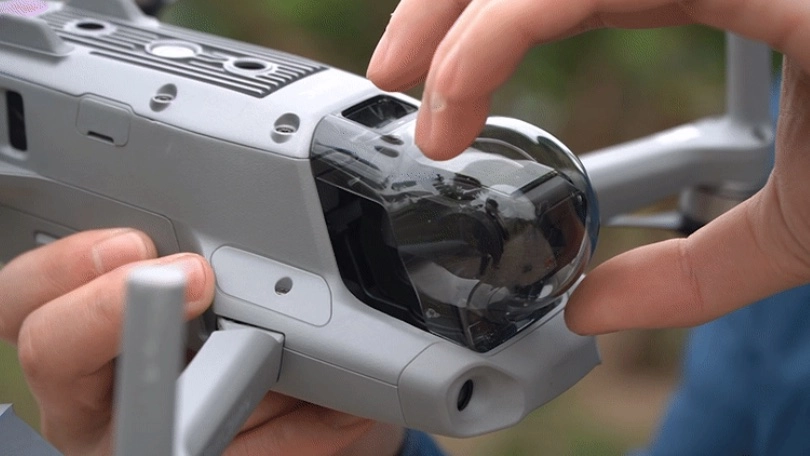 Hướng dẫn kết nối flycam DJI Mavic 4 với điều khiển không tích hợp màn hình