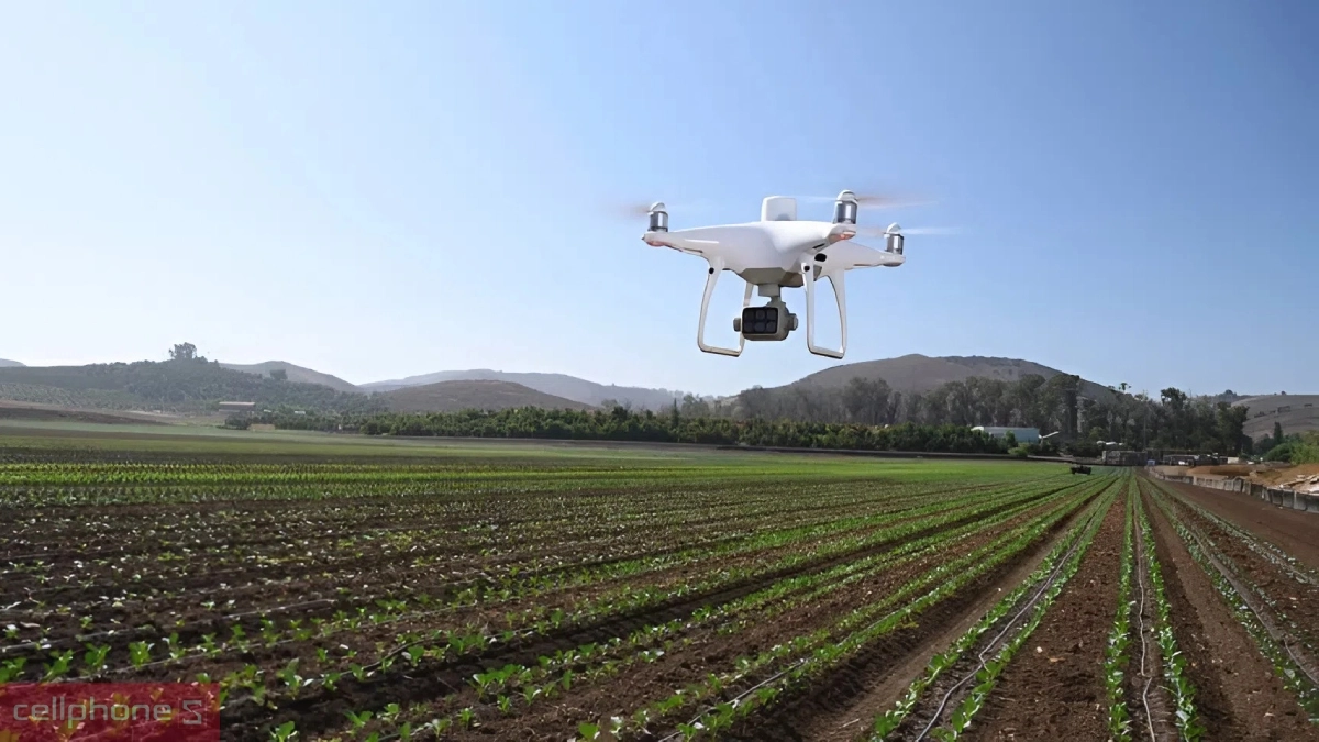 Thời gian bay ổn định và phạm vi hoạt động rộng