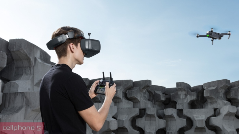 Tại sao drone DJI FPV được ưa chuộng hiện nay?