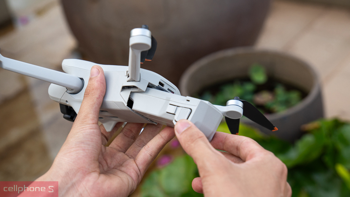 Nhiều camera hỗ trợ đổi tiêu cự linh hoạt khi quay