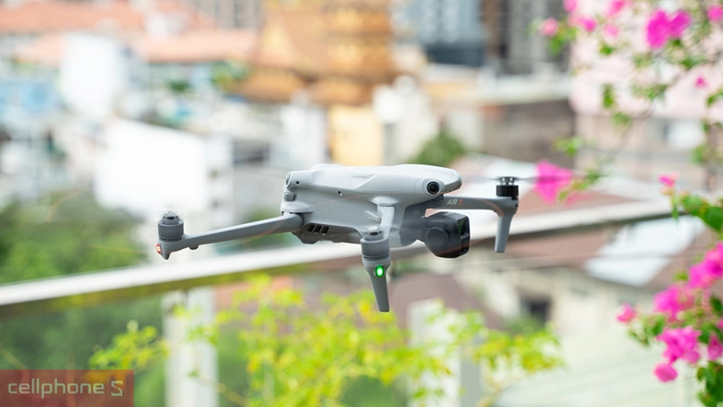 DJI air 3 sở hữu cảm biến hướng bay siêu tốt
