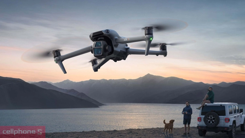 Các tiện ích hỗ trợ bay hiện đại của Flycam DJI Air 3S Fly More Combo RC-2