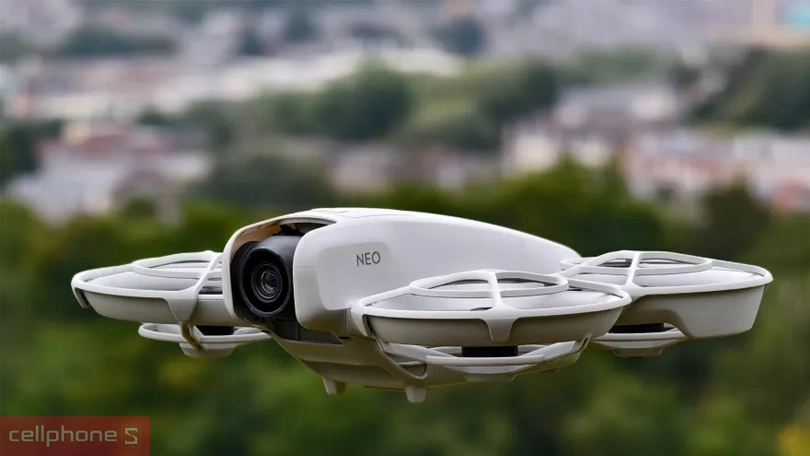Flycam DJI dân dụng Neo 2 Fly More Combo - Kích thước nhỏ gọn, quay chụp ổn định
