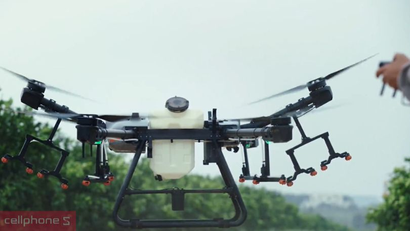 Hướng dẫn sử dụng flycam máy bay nông nghiệp phun thuốc trừ sâu DJI Agras T30