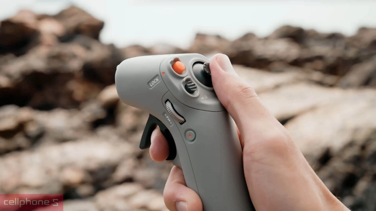 Công dụng DJI RC Motion 2