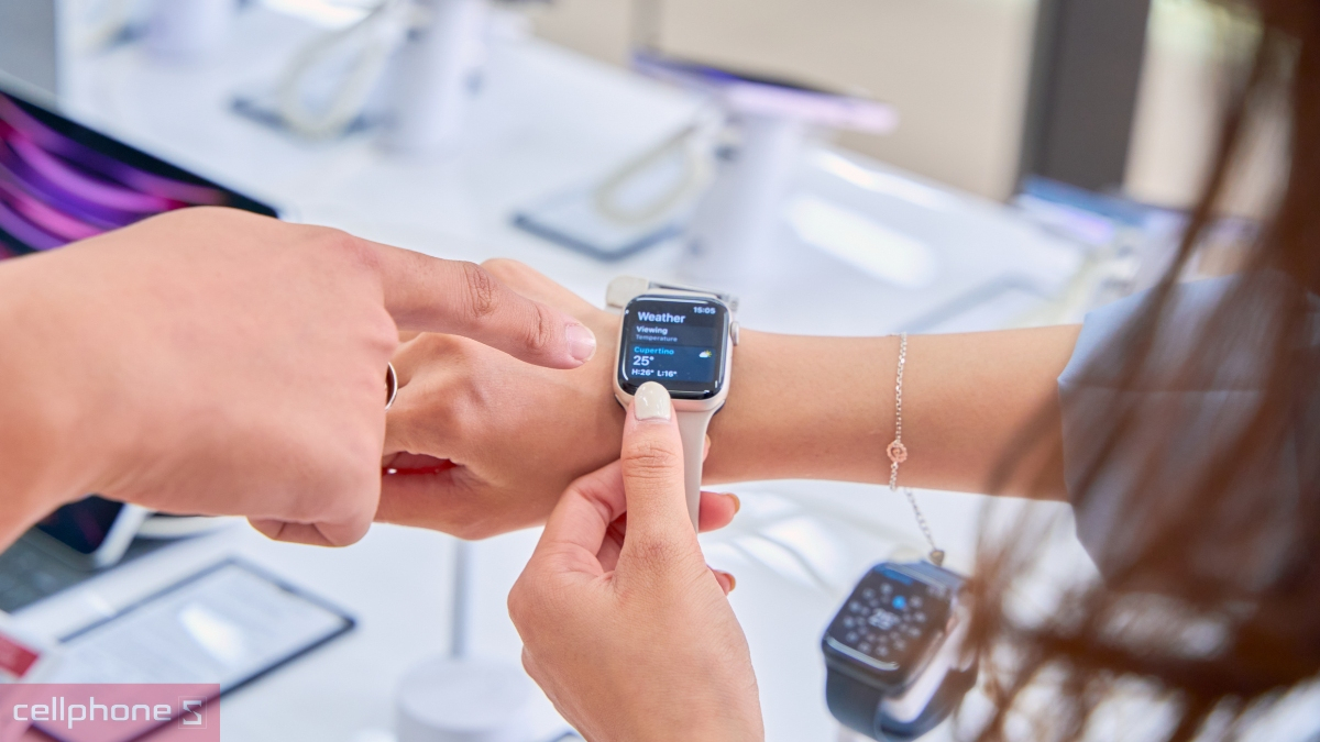 Apple Watch cũ tại CellphoneS được kiểm định kỹ lưỡng qua nhiều bước