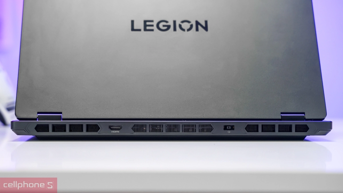 Lenovo Legion cũ có khả năng tản nhiệt tốt