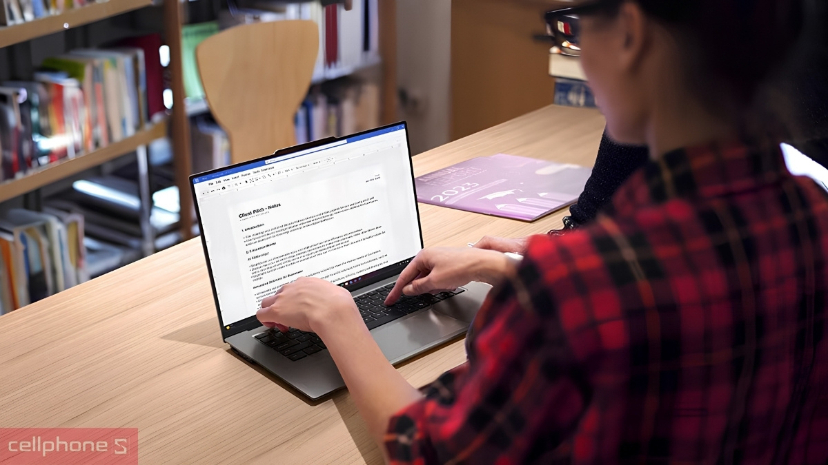 Lenovo Thinkpad cũ có hành trình phím sâu