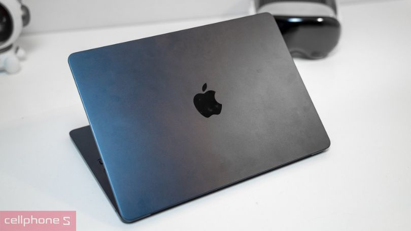 Apple Macbook Air M2 2022 16GB 256GB - Cũ Đẹp