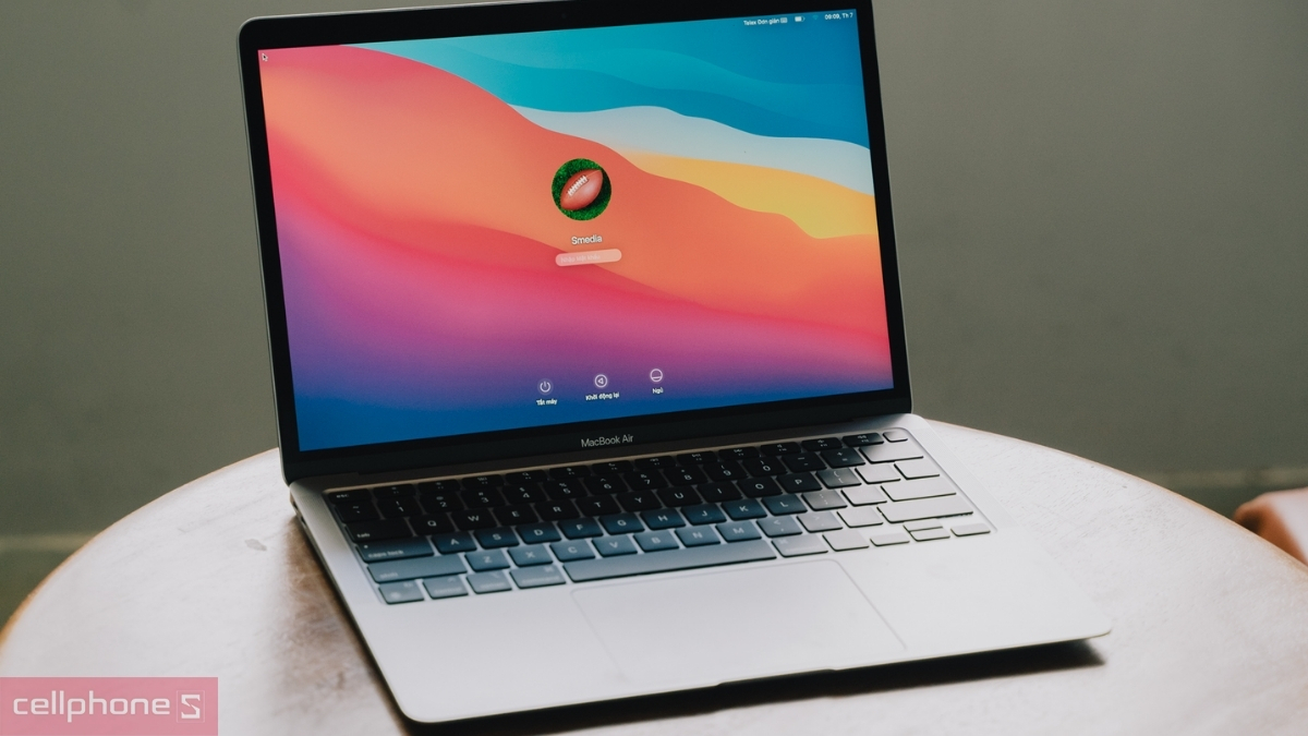 Macbook Air M1 cũ sở hữu bàn phím và trackpad nhạy