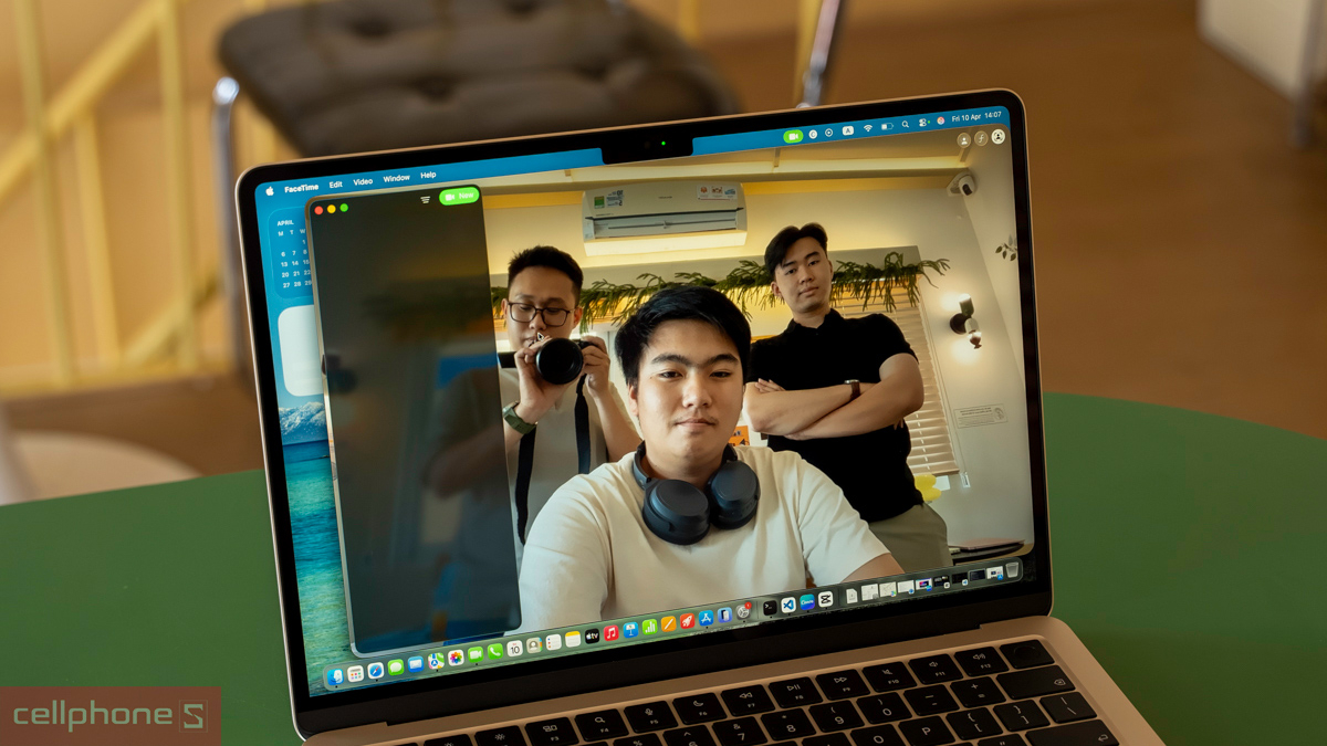 MacBook Air M5 cũ có mức giá thay đổi theo cấu hình