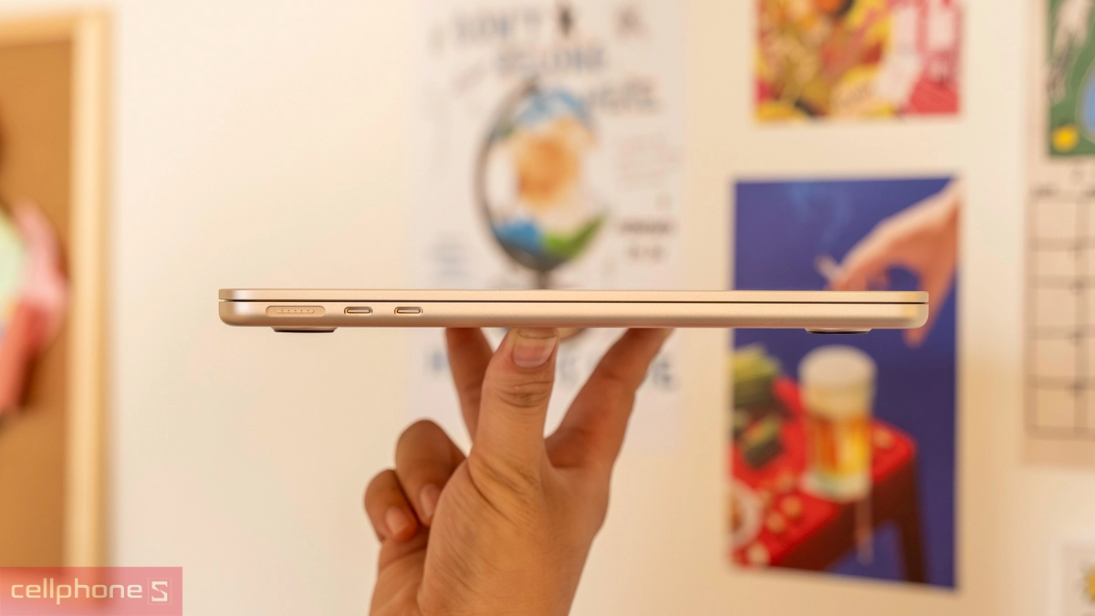 MacBook Air M5 cũ đa dạng cấu hình và kích thước màn hình
