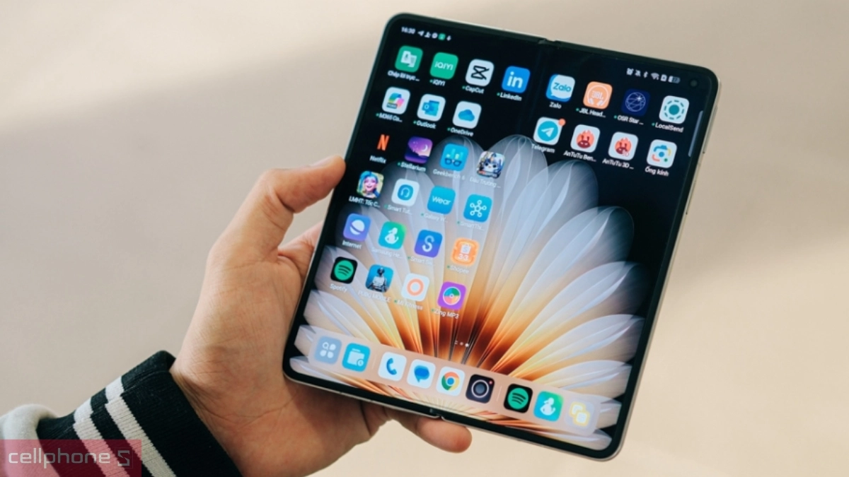 Dung lượng Oppo Find N5 cũ