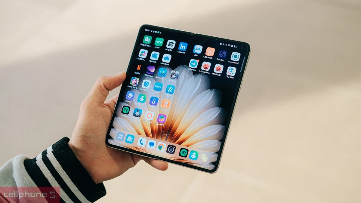 Hiệu năng OPPO Find N5 cũ xước cấn