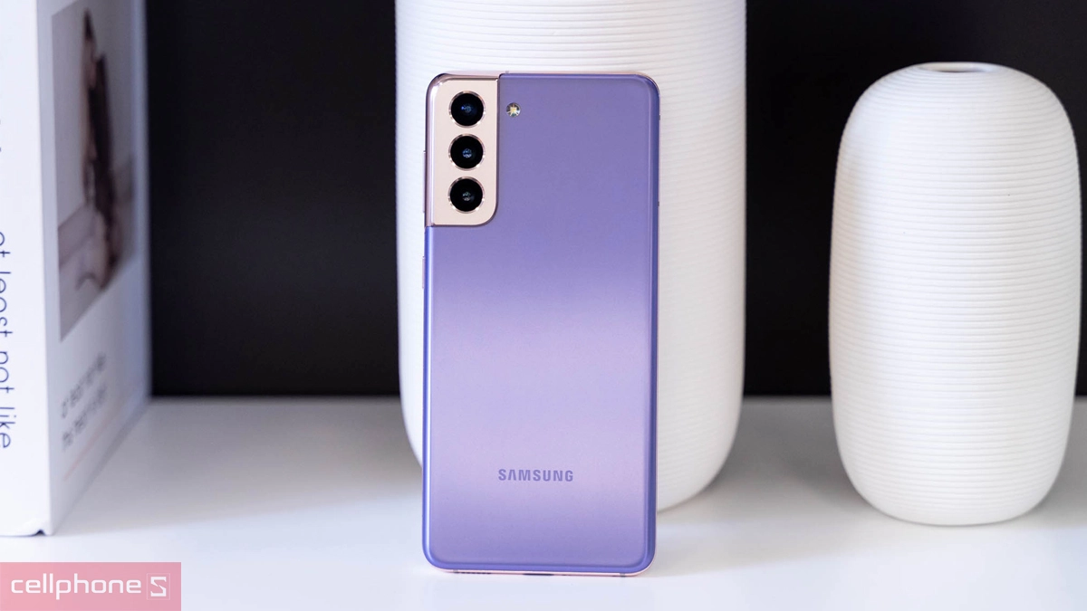 Samsung Galaxy S21 tiêu chuẩn cũ