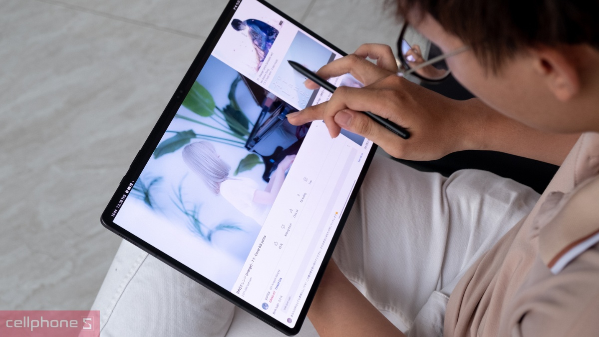 Kiểm tra hiệu năng và mức độ hao mòn pin Galaxy Tab S8 Ultra cũ