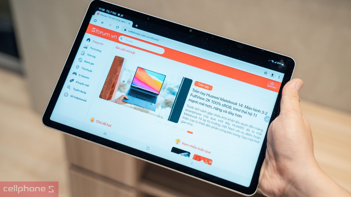 Samsung Galaxy Tab S8 Plus cũ cân bằng kích thước và chi phí