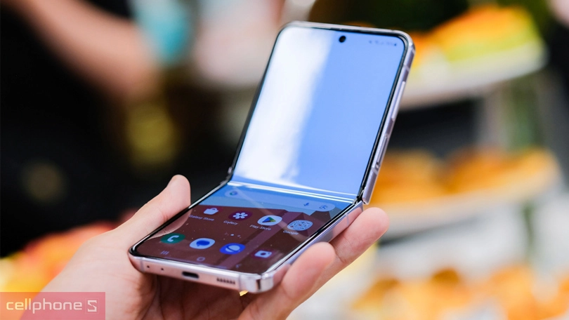 Samsung Z5 cũ gồm bao nhiêu phiên bản?