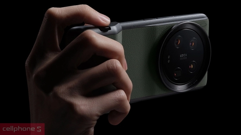 Điện thoại Xiaomi cũ trầy xước