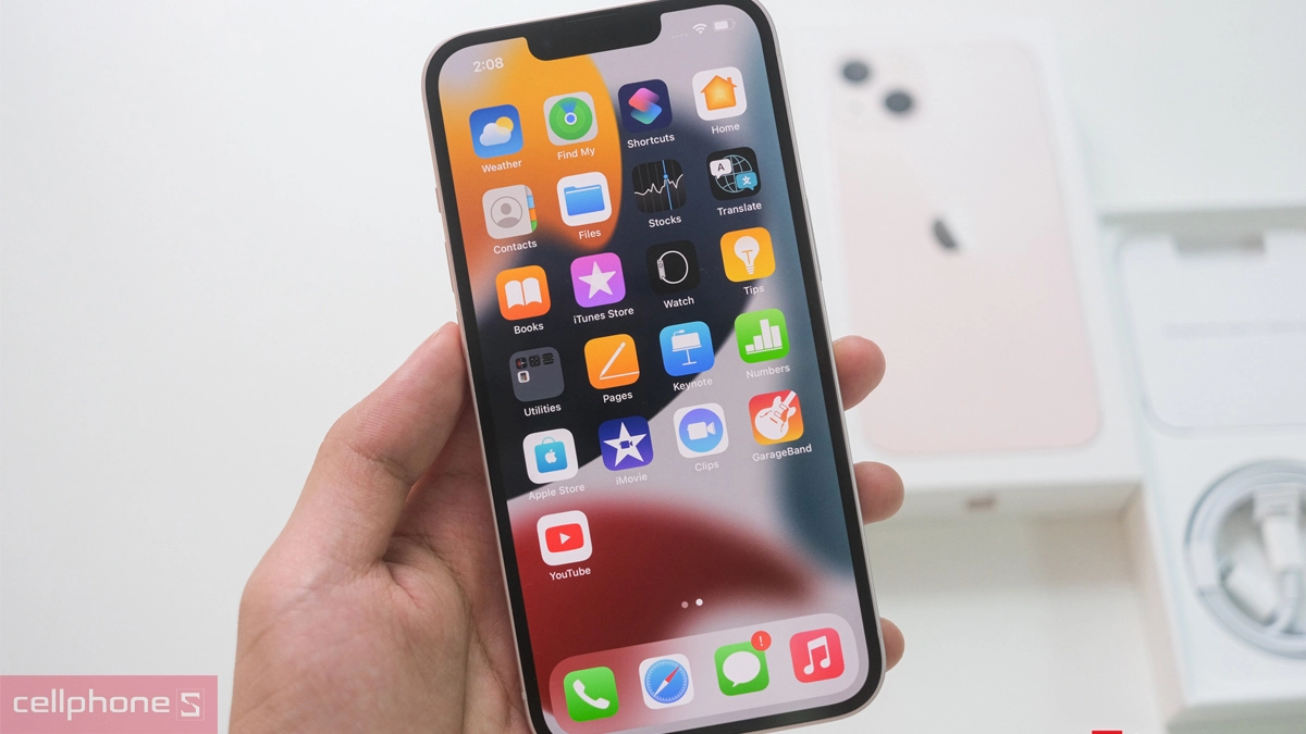 iPhone 13 256GB 2 sim cũ đẹp hỗ trợ xử lý mượt mà hầu hết mọi tác vụ