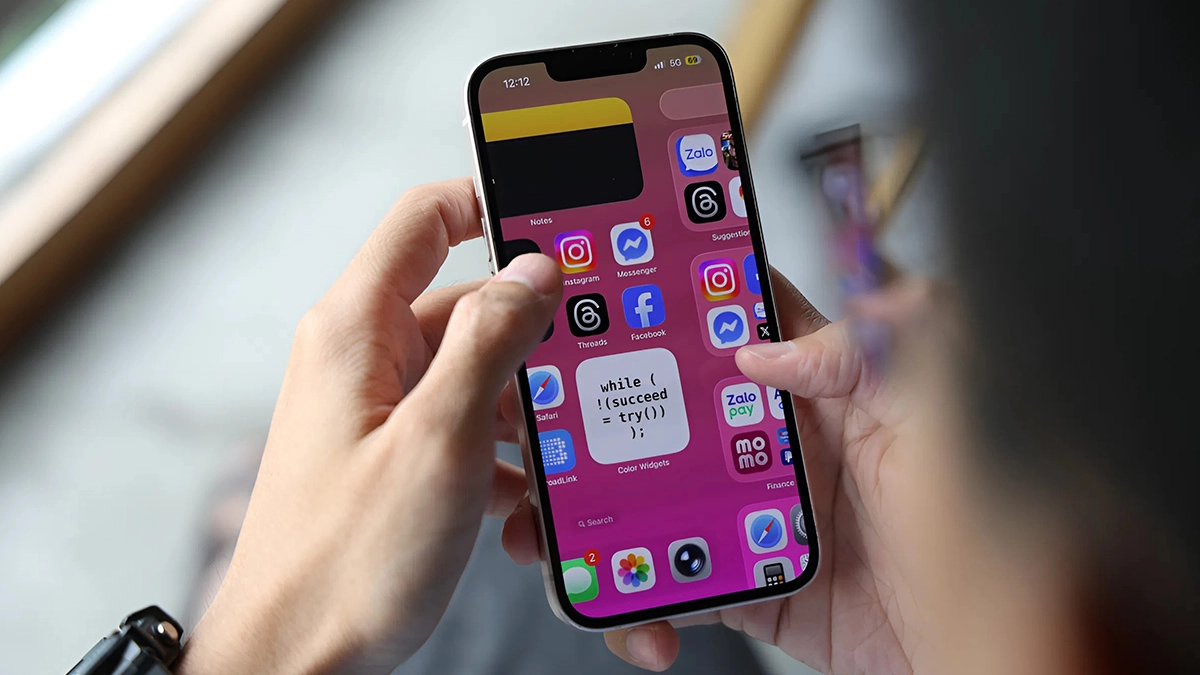 Tránh máy dính iCloud, thay linh kiện