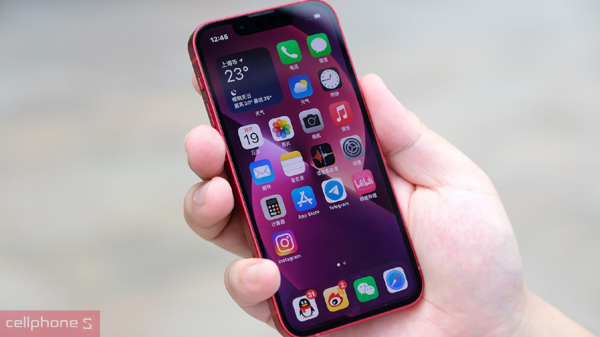 Viên pin iPhone 13 mini 512GB cũ trầy xước lên đến 2,406mAh