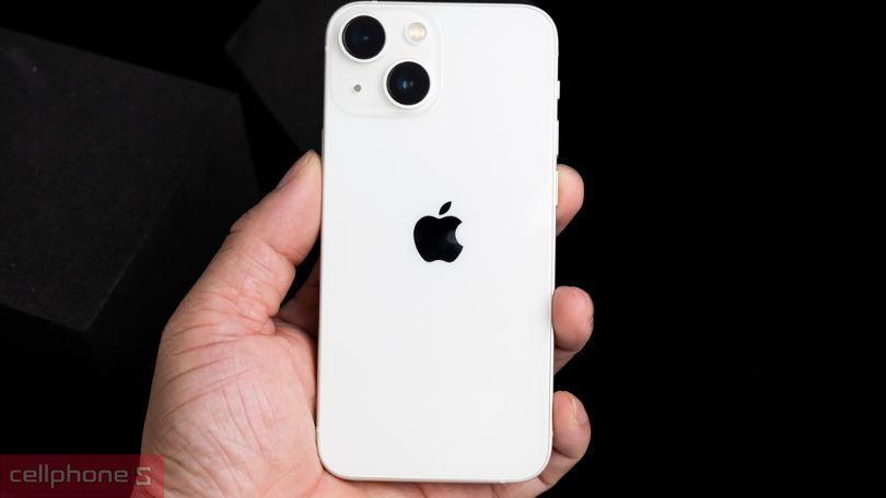 iPhone 13 mini cũ có còn hấp dẫn