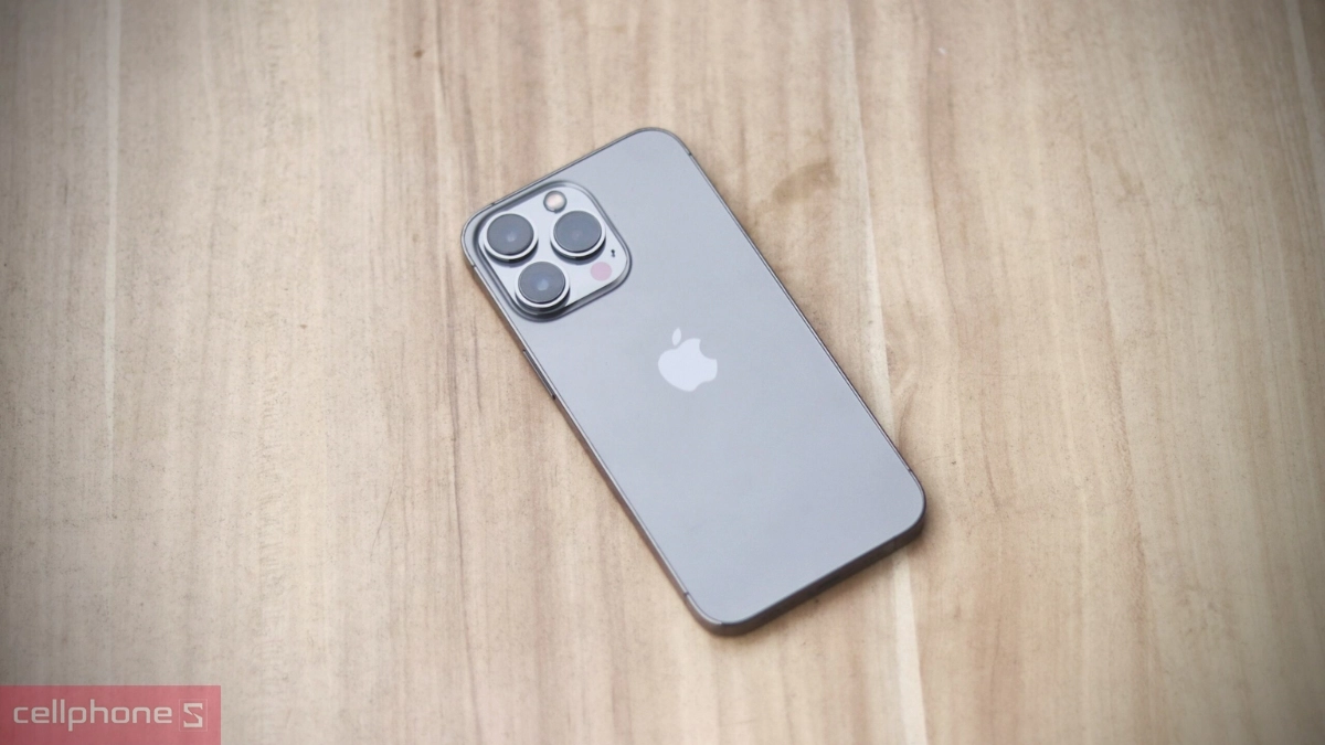 Chip A15 trên iPhone 13 Pro 128GB cũ đẹp sức mạnh vượt trội
