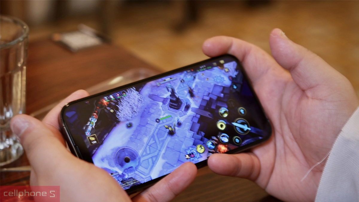 Thiết kế, tình trạng cũ của iPhone 13 Pro 256GB cũ đẹp