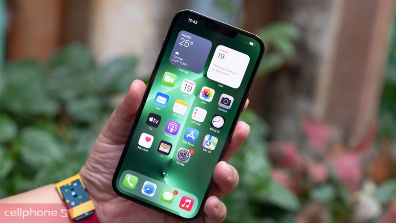 Hiệu suất mạnh mẽ với chip Apple A15