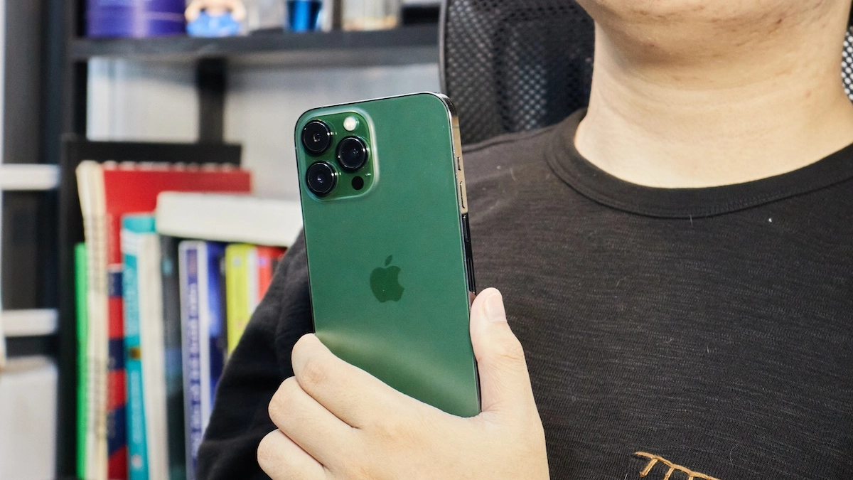 iPhone 13 Pro Max cũ xước cấn