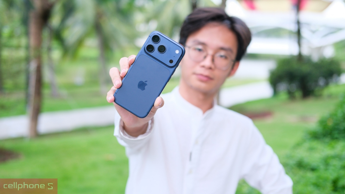 chọn mua điện thoại iPhone 17 Pro cũ giúp tiết kiệm chi phí