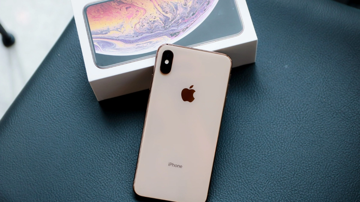 Ngoại hình Apple iPhone XS 64GB cũ