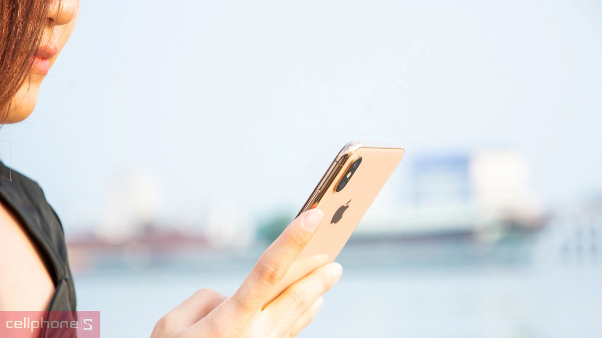 Cấu hình iPhone XS Max 64GB cũ trầy xước