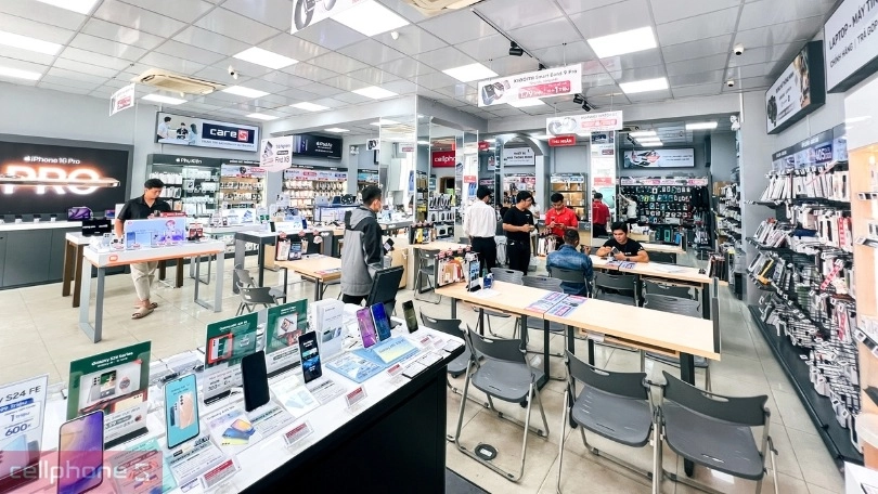 Mua iPhone XS Max cũ tại cửa hàng chính hãng, uy tín tại CellphoneS