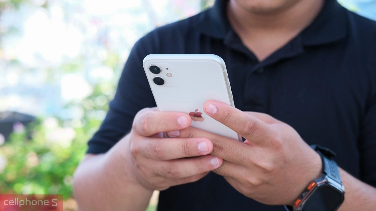 iPhone 11 cũ đổi bảo hành