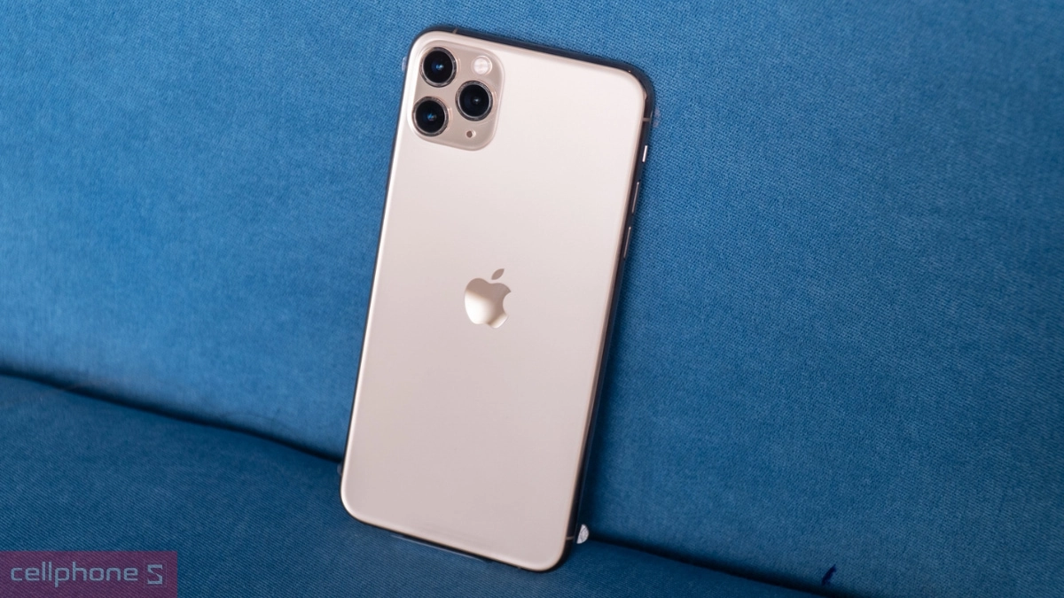 Cấu hình iPhone 11 Pro Max 64GB cũ trầy xước