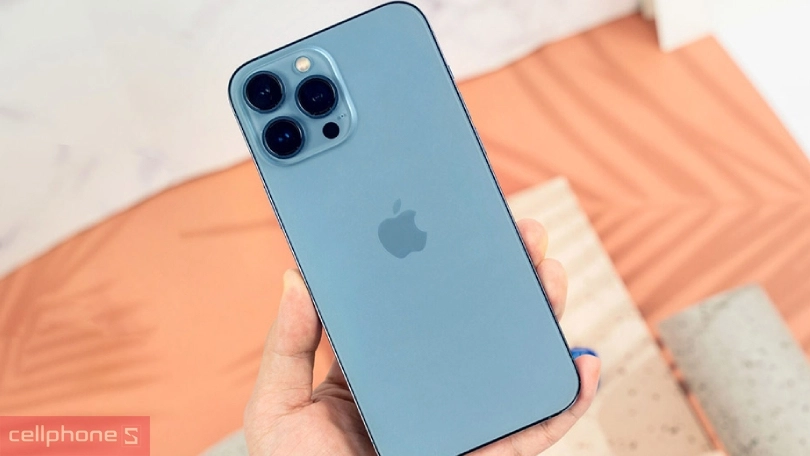 Điện thoại iPhone 11 Pro Max cũ trầy xước