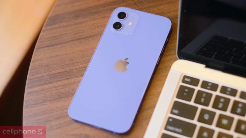 iPhone 12 base cũ đã kích hoạt