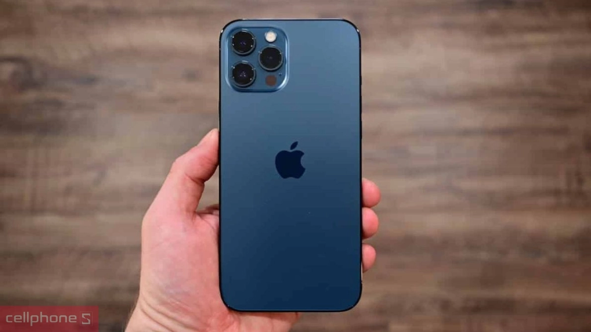 Cấu hình iPhone 12 Pro Max 128GB cũ xước cấn mạnh mẽ với chip A14 Bionic