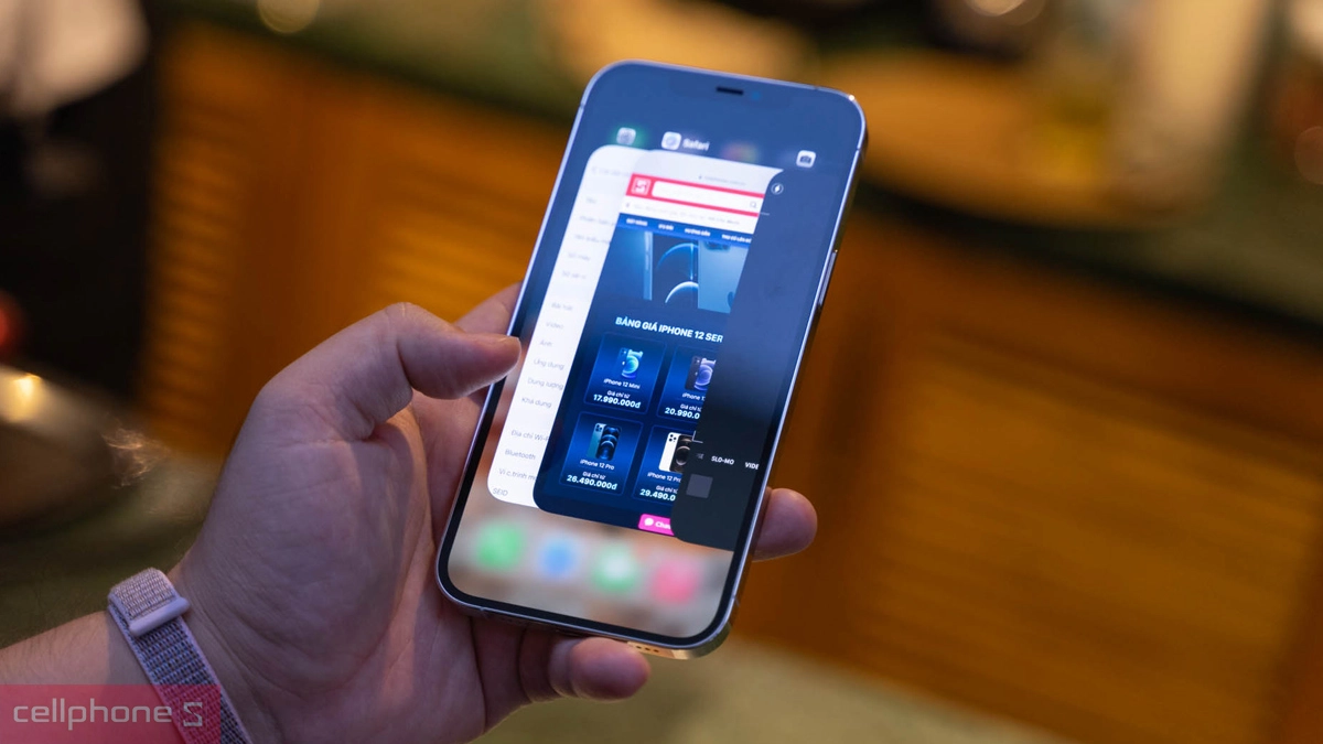 Hỗ trợ giải trí, làm việc mượt trên iPhone 12 Pro Max 256GB 2 Sim cũ đẹp