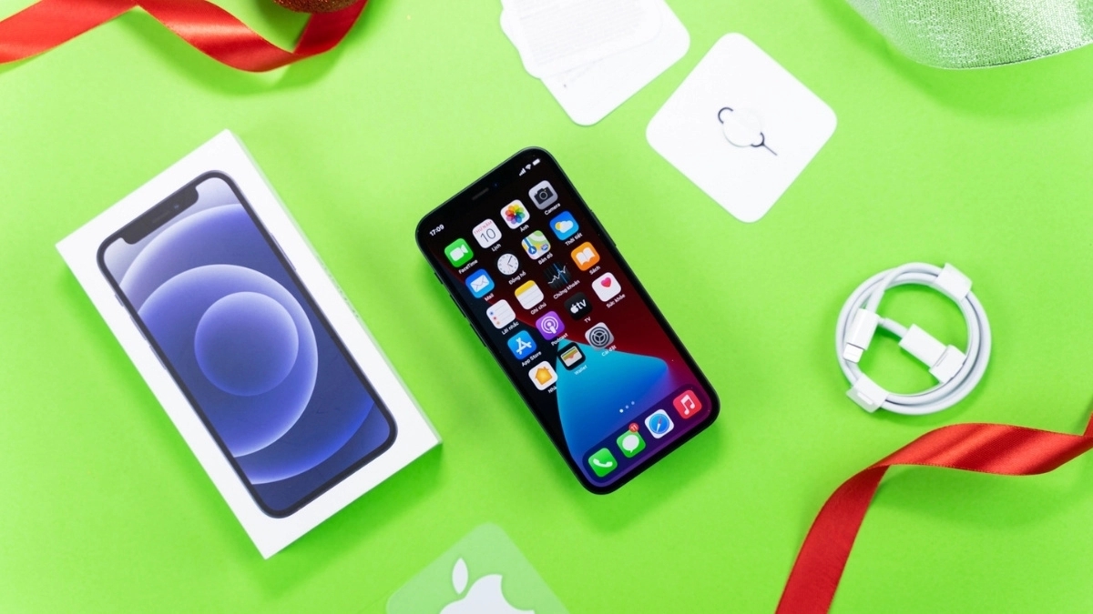 Hiệu năng iPhone 12 mini 64GB cũ trầy xước