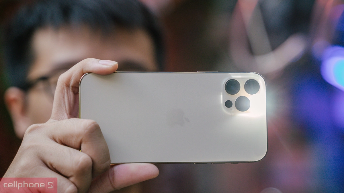 Camera và khả năng quay chụp ấn tượng của iPhone 12 Pro 256GB 2 sim cũ đẹp
