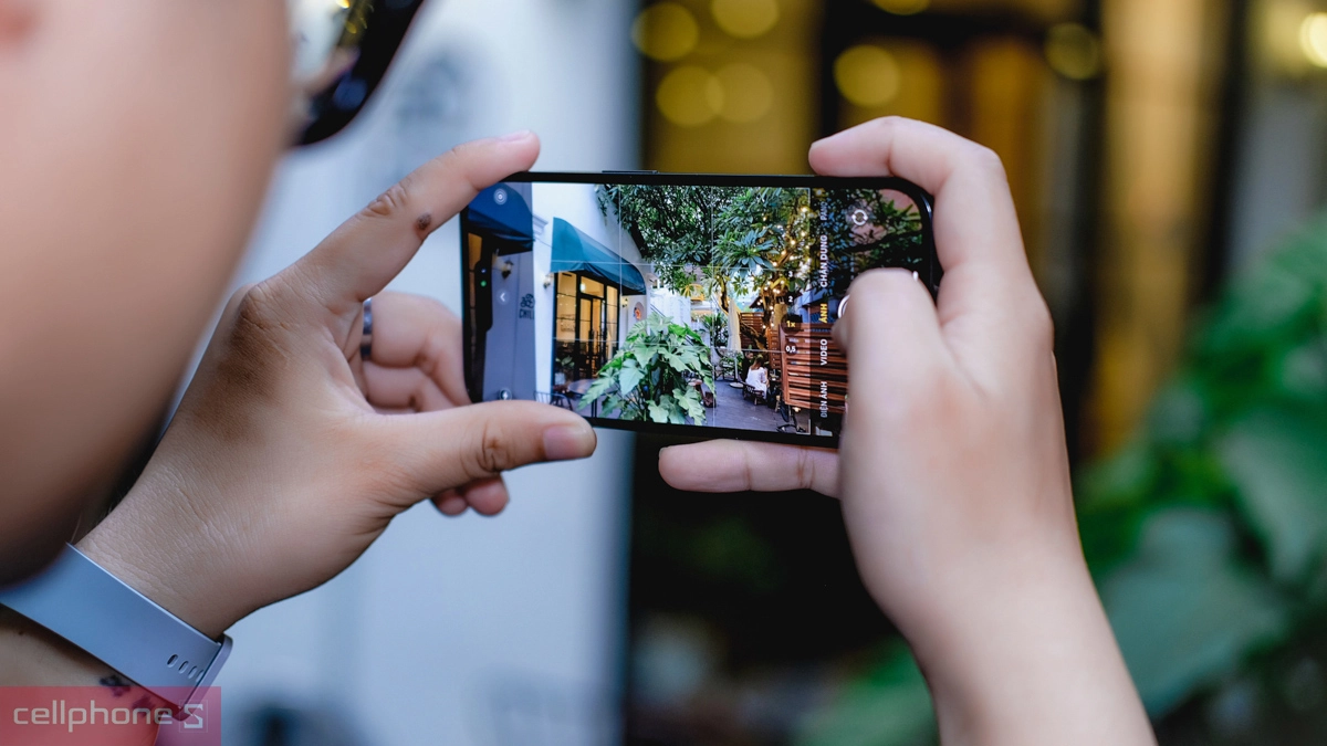 iPhone 14 Pro 256GB cũ trầy xước nâng cấp khả năng quay chụp