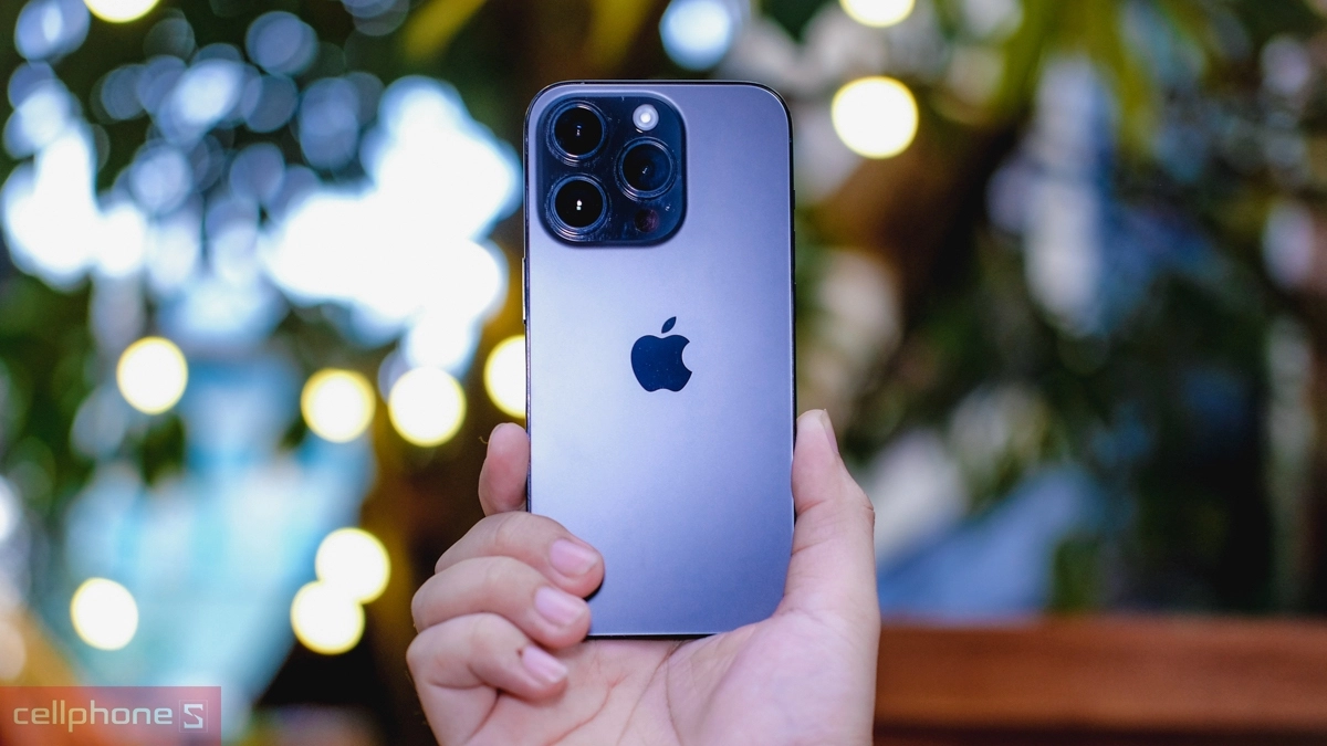 iPhone 14 Pro 256GB cũ xước cấn nhưng chất liệu bền